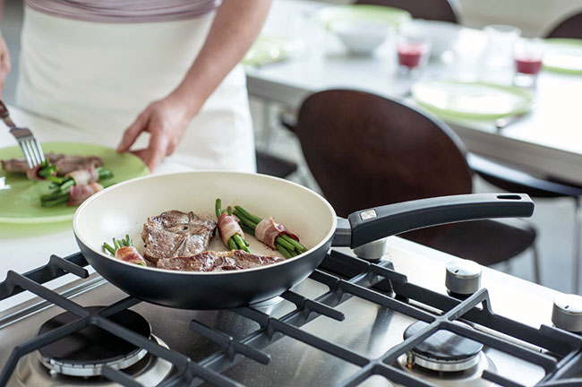 преимущества керамической сковороды